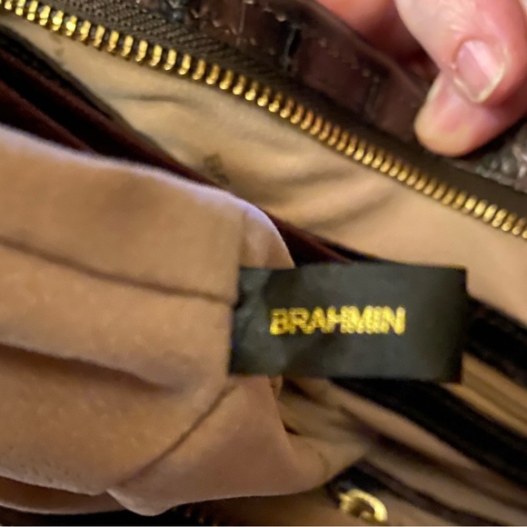 HOST PICK BRAHMIN BROWN GATOR SHOULDER BAG - Picture 8 of 8